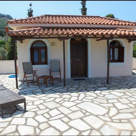 Pleoussa Studio And Apartments Skopelos Town Exterior photo